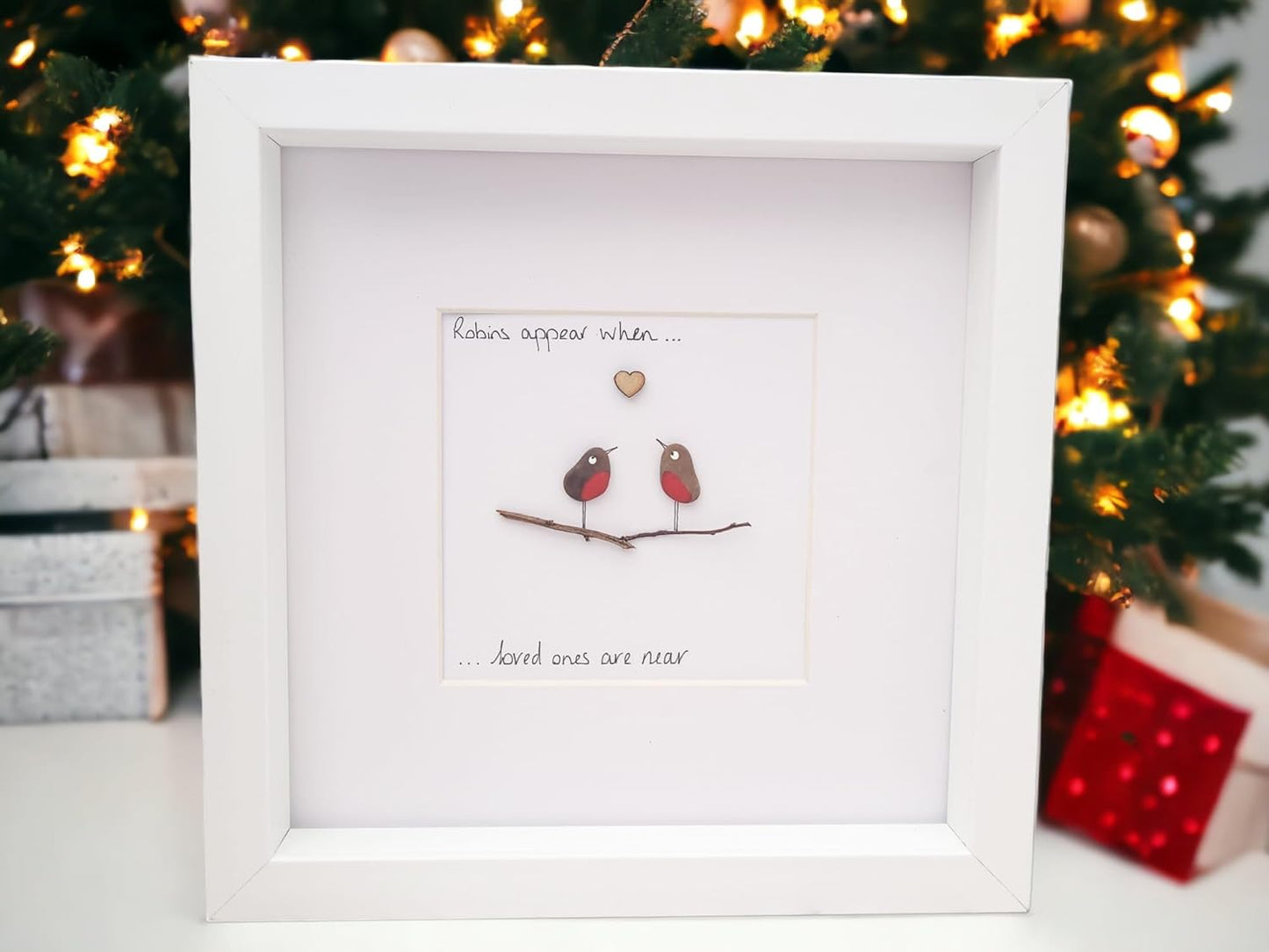 Robins Appear When Loved Ones Are Near Framed Family Friends Christmas Gift Pebble Art Picture Personalised