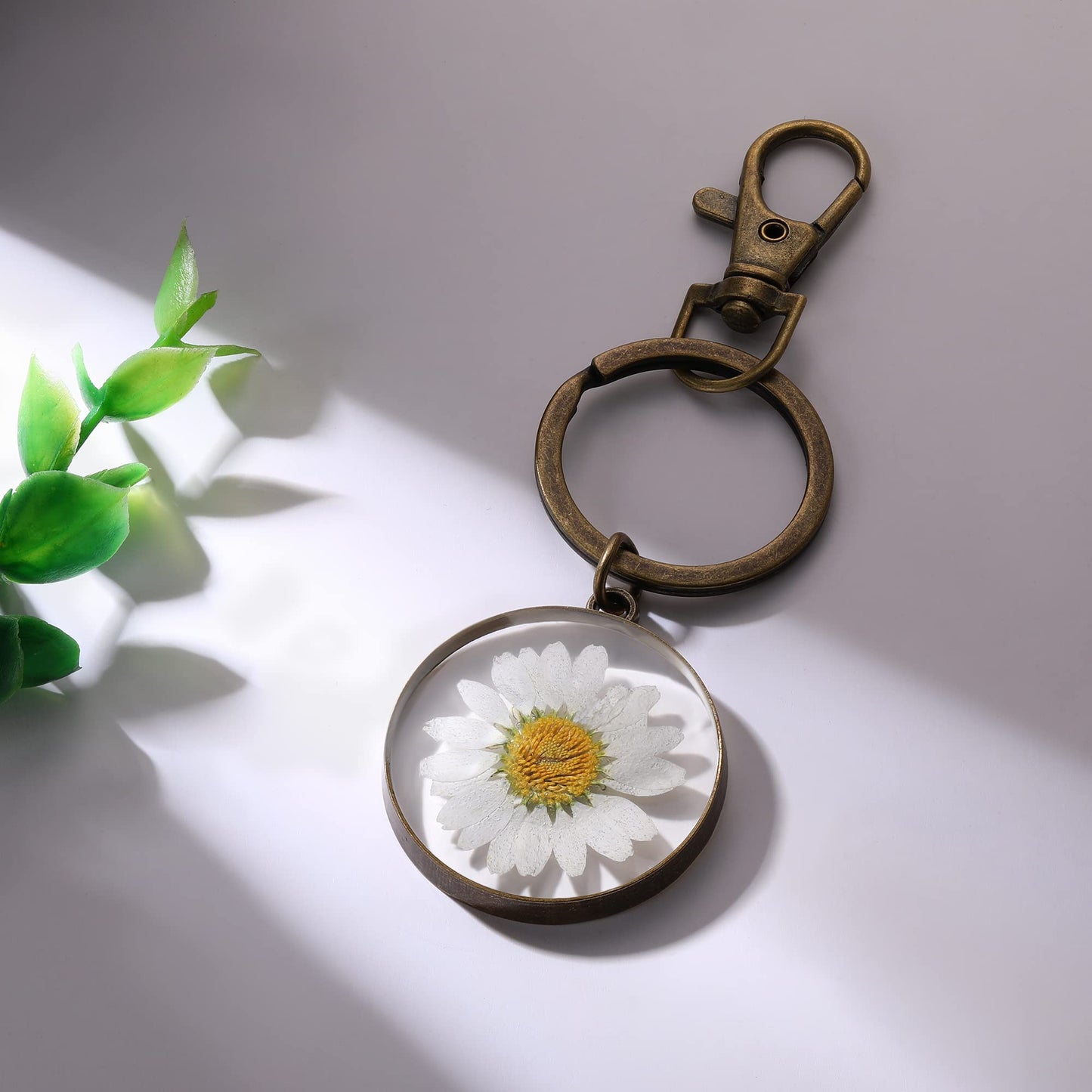 Forget-Me-Not and Queen Anne's Lace Wildflower Keychain | Real Flower Keychain | Personalized Handmade Keychain | Dried Pressed Flower Keychain Charms | Gifts for Her