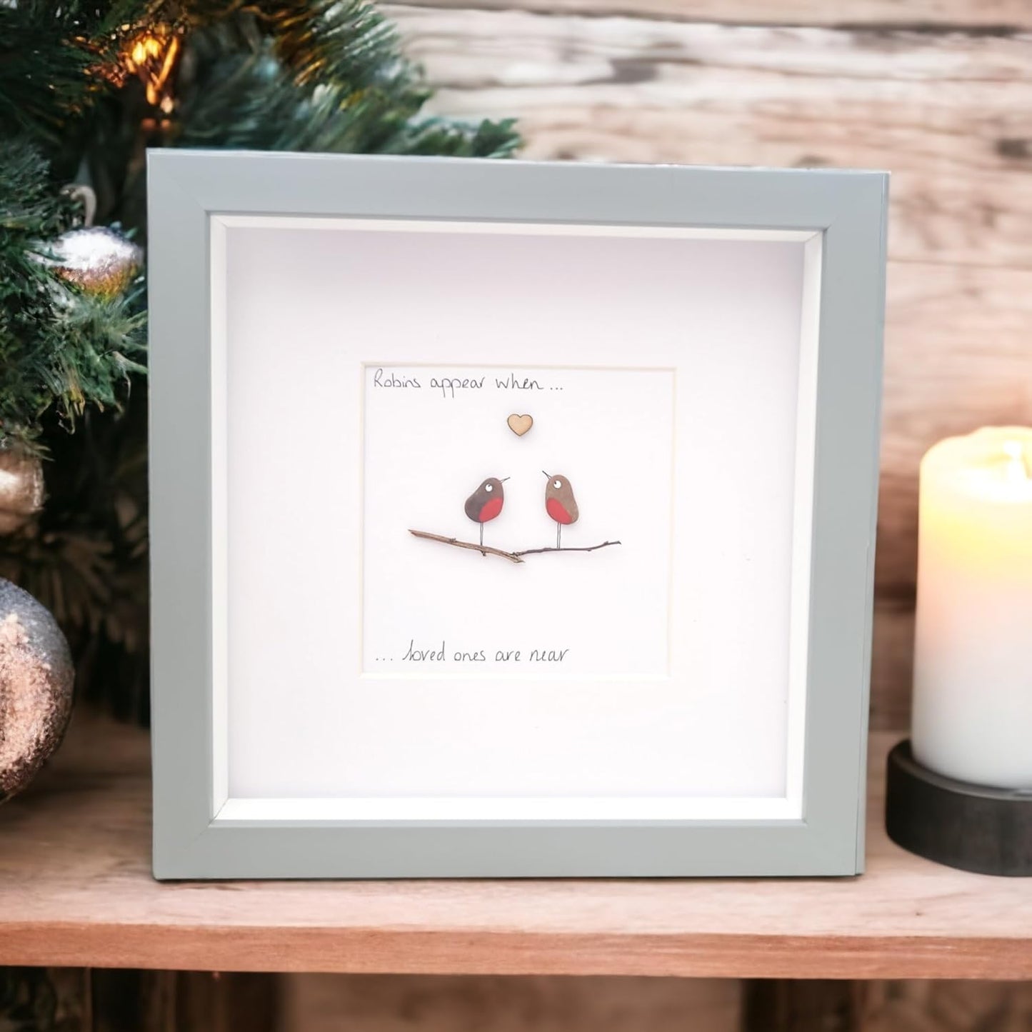 Robins Appear When Loved Ones Are Near Framed Family Friends Christmas Gift Pebble Art Picture Personalised