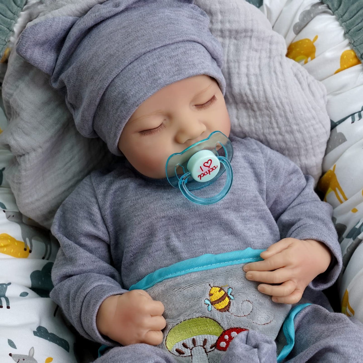 BABESIDE Reborn Dolls Boy - 17 Inches Hand-made Washable Reborn Babies So-ft Vin-yl Body with Clothes, Reborn-Baby Doll Looks Like a Real Baby (Closed-Eyes Boy)