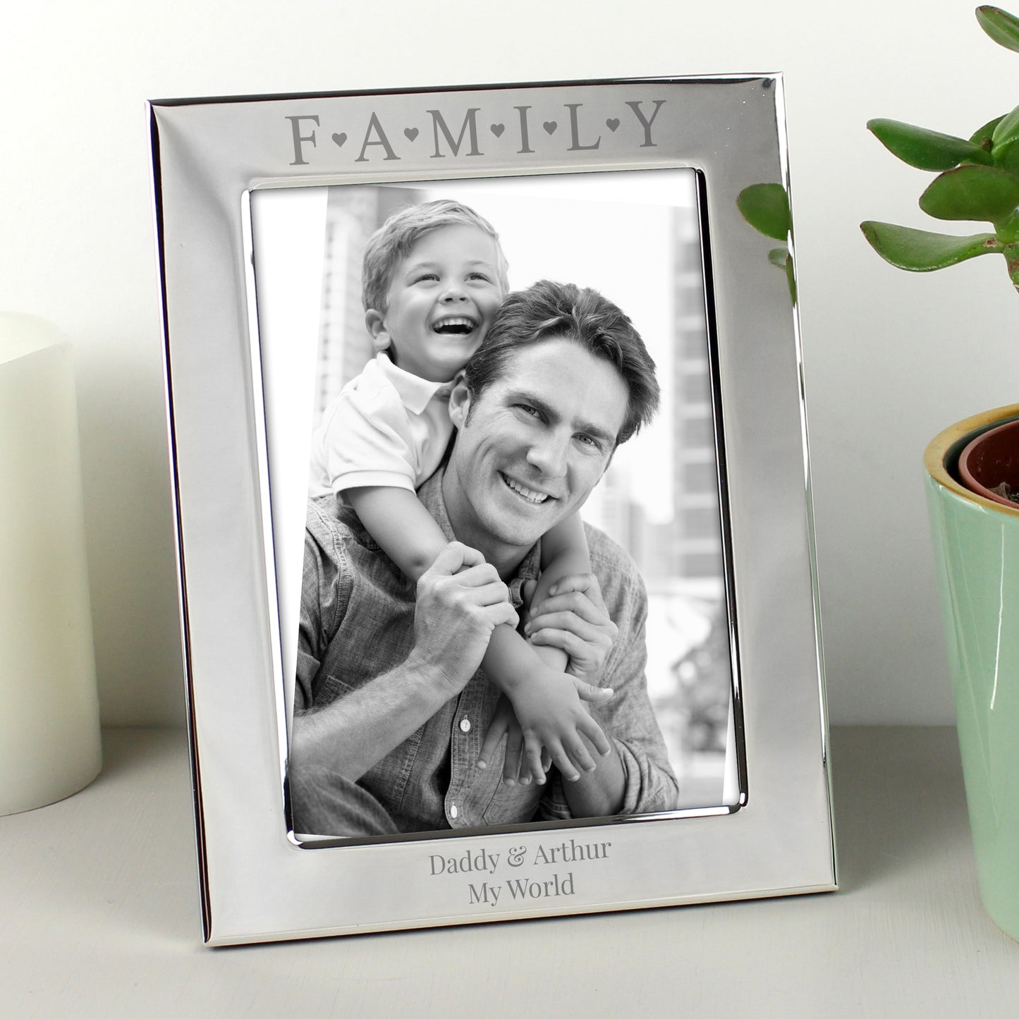 Personalised Silver 5x7 Family & Hearts Photo Frame