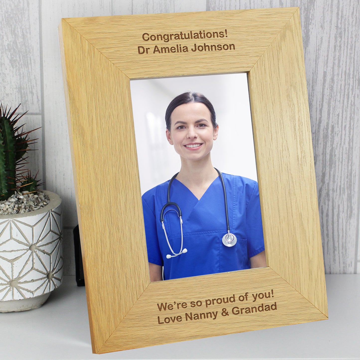 Personalised Long Message 6x4 Oak Finish Photo Frame