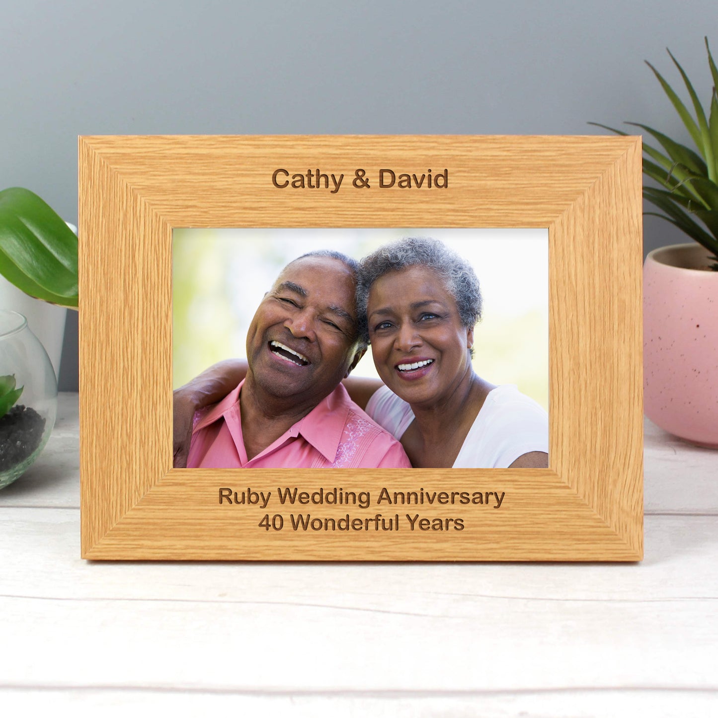 Personalised Short Message 6x4 Landscape Oak Finish Photo Frame