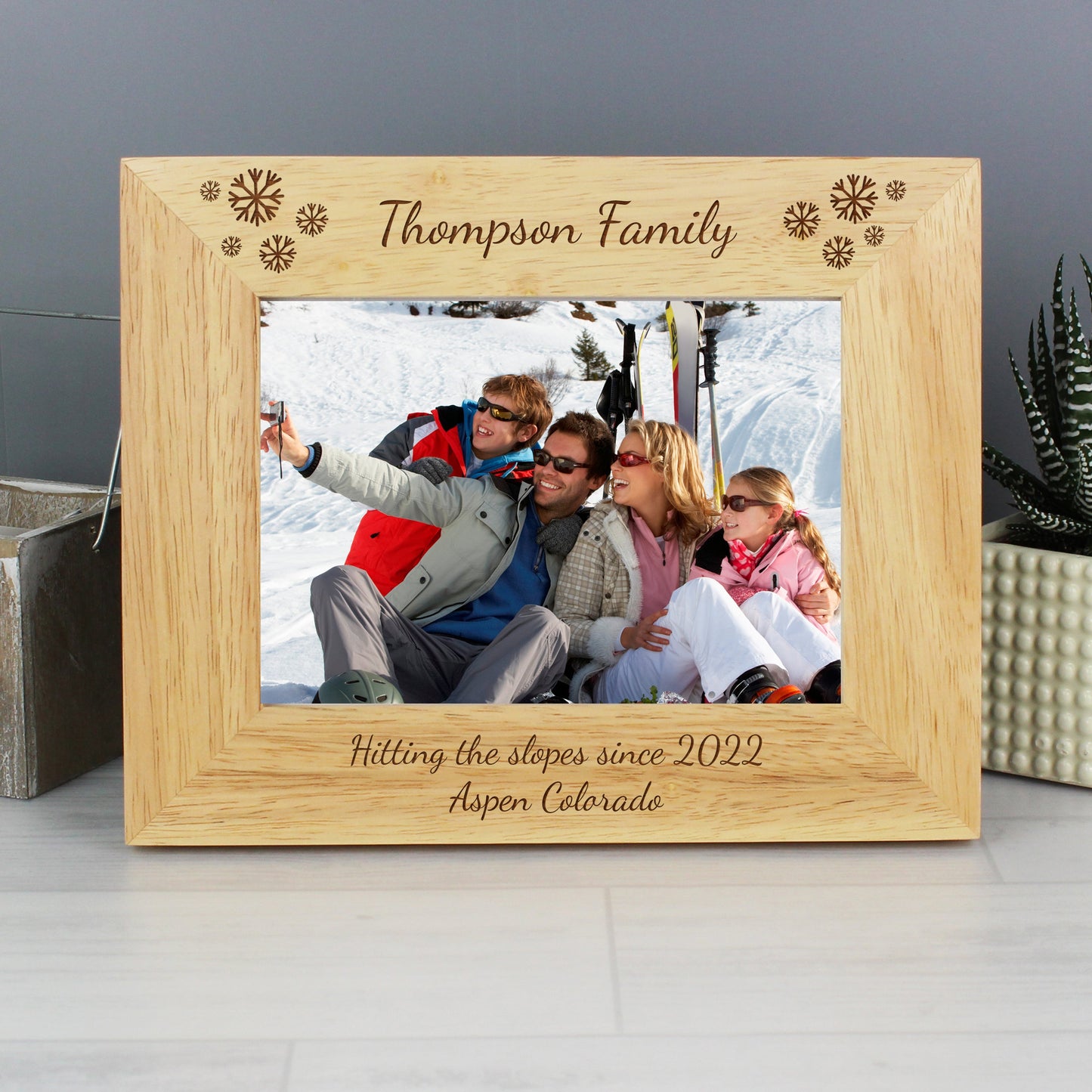 Personalised Snowflake 5x7 Landscape Wooden Photo Frame