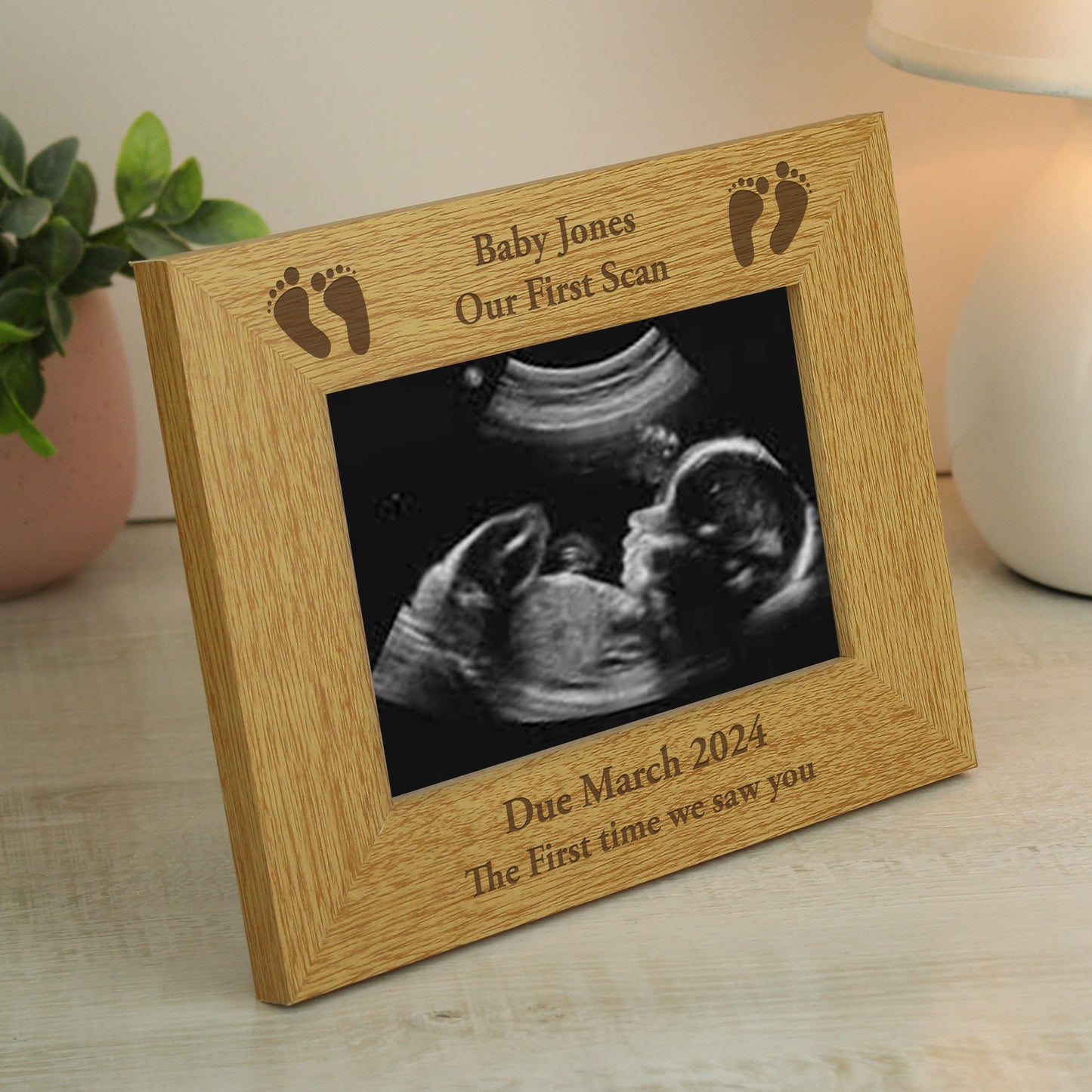 Personalised Oak Finish 6x4 Landscape Baby Footprints Photo Frame