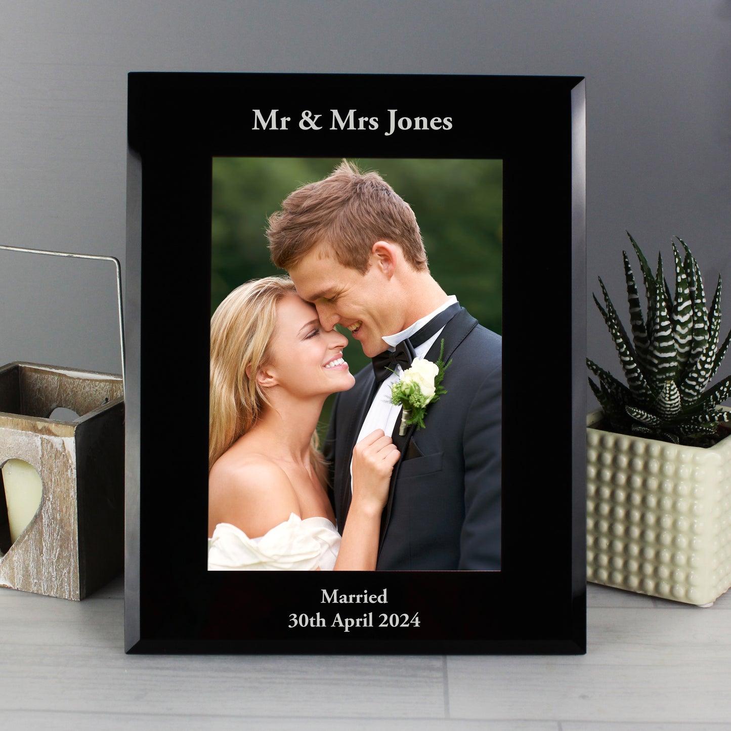 Personalised 5x7 Black Glass Photo Frame