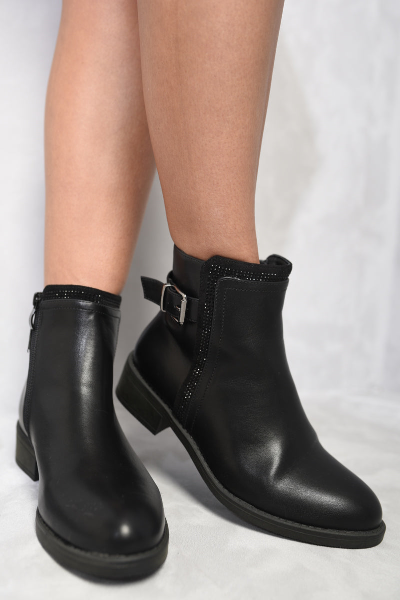 Round Toe Low Heel Ankle Buckle Boots-3