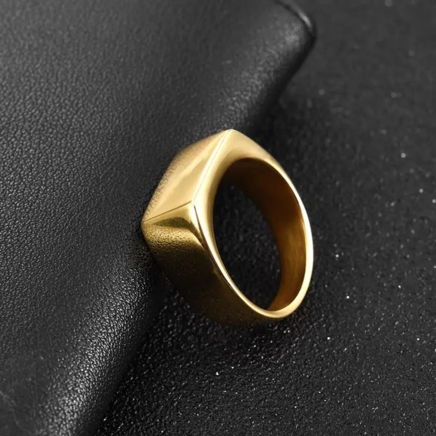 Men's Rectangular Signet Ring