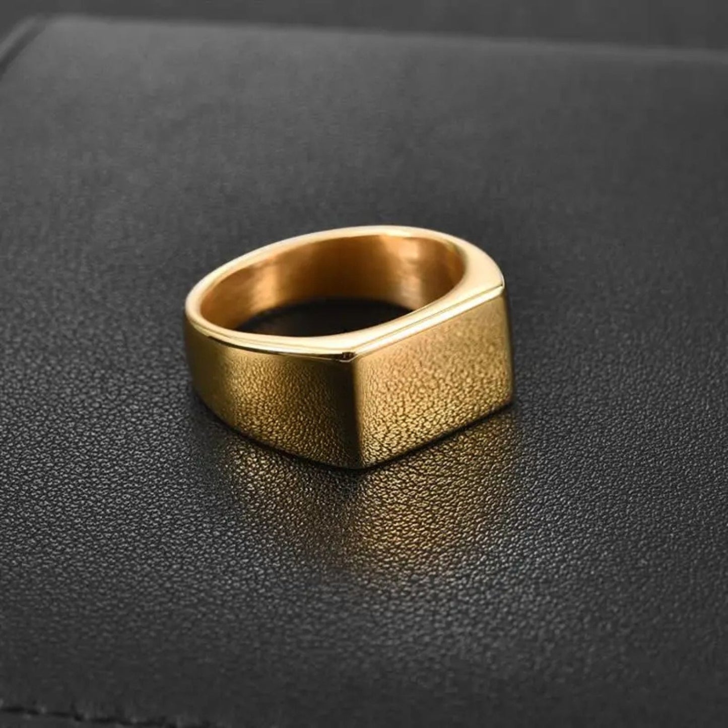 Men's Rectangular Signet Ring