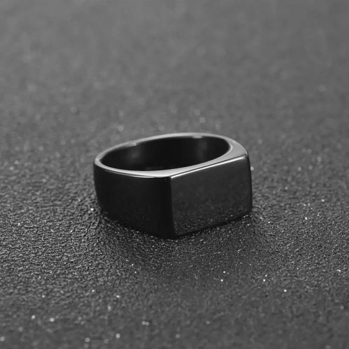 Men's Rectangular Signet Ring